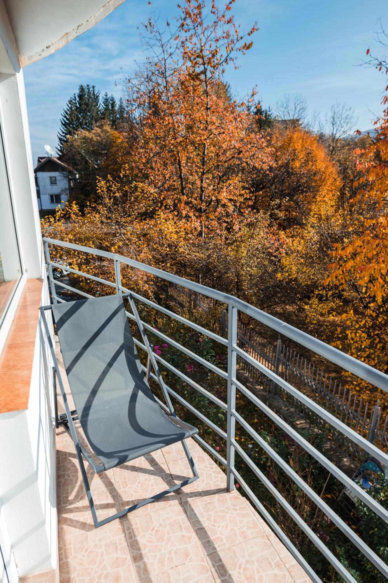 Pensiunea Warthe Bed & Breakfast Brasov Exterior photo