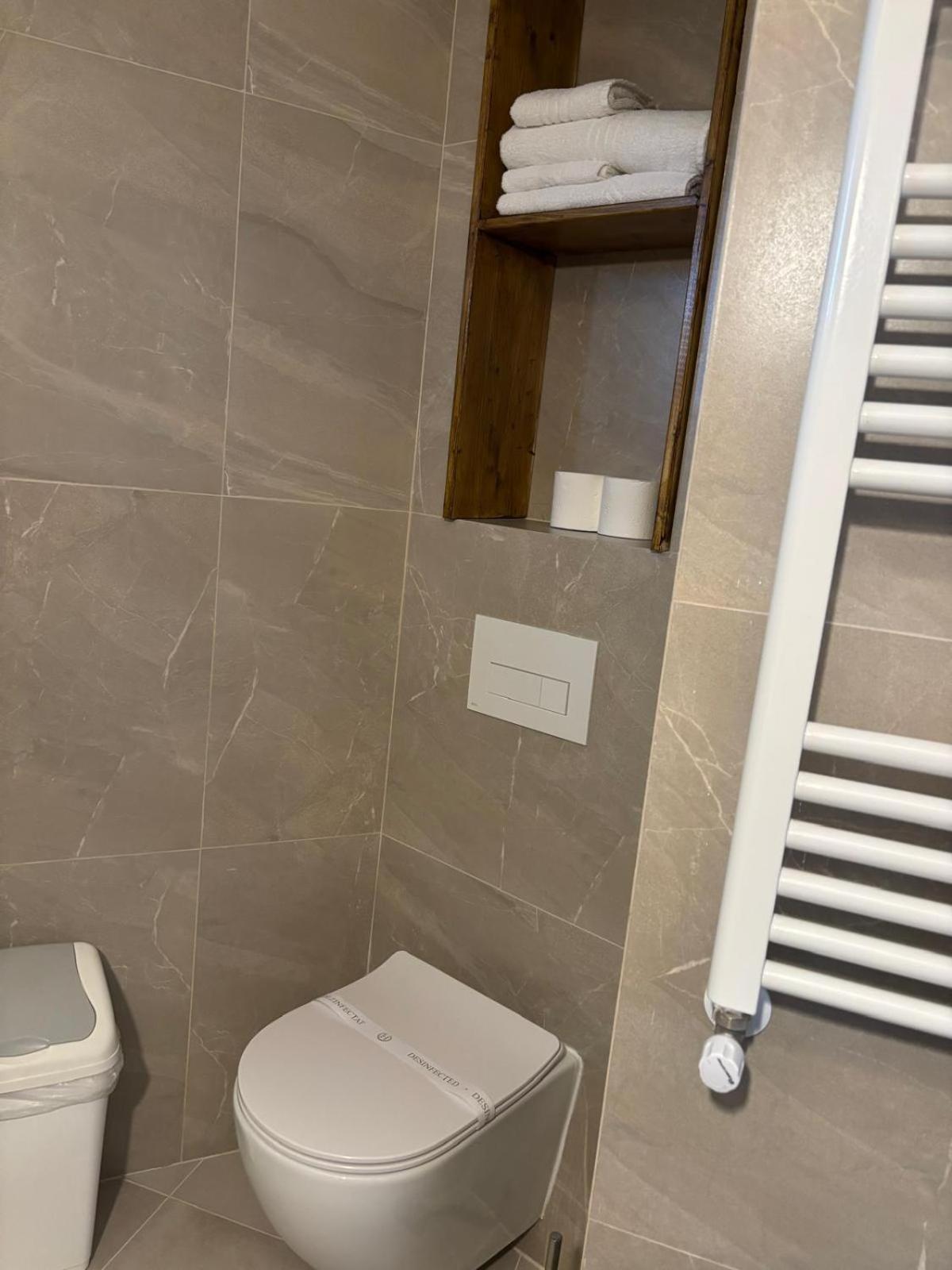 Pensiunea Warthe Bed & Breakfast Brasov Exterior photo