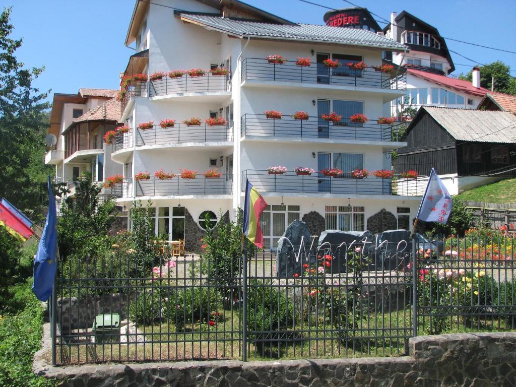 Pensiunea Warthe Bed & Breakfast Brasov Exterior photo